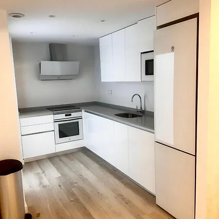 Mtr Temporary Rent Apto 4 Luminoso Con Zonas Chill Out Y Gym Apartment *